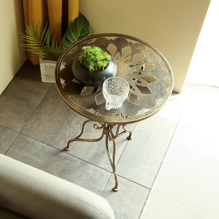 Vintage Metal Table Elegant 1pc Vintage Style Metal End Table | 40cm Diameter, Portable Round Side Table with Ornate Scrollwork Design - Ideal for Living Room,