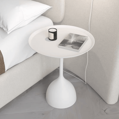 Iron Art Side Table 1pc Modern Nordic Iron Art Side Table - Minimalist Creative End Table for Living Room - Uncharged Iron Construction, No Upholstery